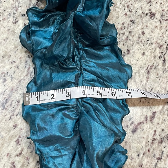 VT LUXE DRESSY SCARF ,Sea Blue,Turquoise. New With Tags. Shiny Beautiful. Formal - Picture 9 of 12